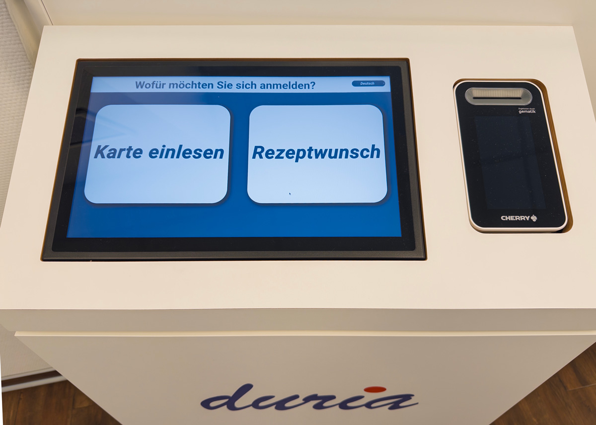 Check-in-Terminal der Praxis Dr. Mürköster